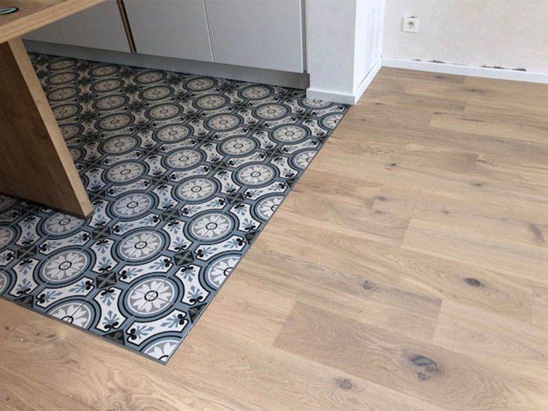 75_Realisation_carrelage_interieur_cuisine_salon_terrasse_Carrelages_tournai_Waleckx