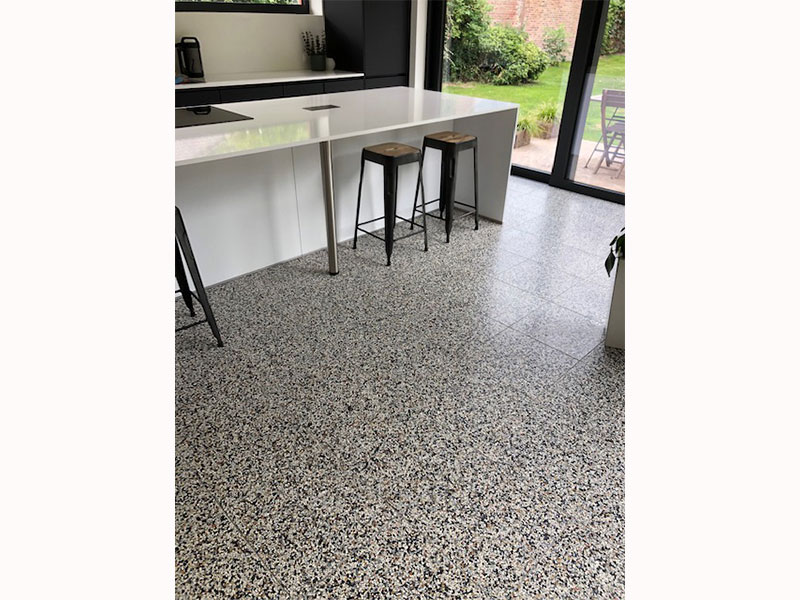 0002_Realisation_carrelage_interieur_cuisine_salon_terrasse_Carrelages_tournai_Waleckx