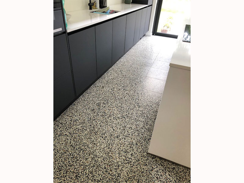 0004_Realisation_carrelage_interieur_cuisine_salon_terrasse_Carrelages_tournai_Waleckx