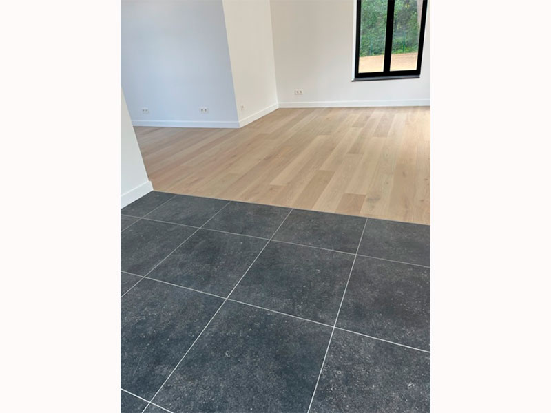 00215_Realisation_carrelage_interieur_cuisine_salon_terrasse_Carrelages_tournai_Waleckx